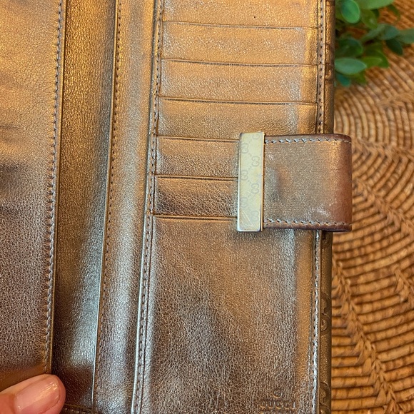 Gucci Wallet Authentic Metallic Gold Long Wallet - Picture 15 of 15